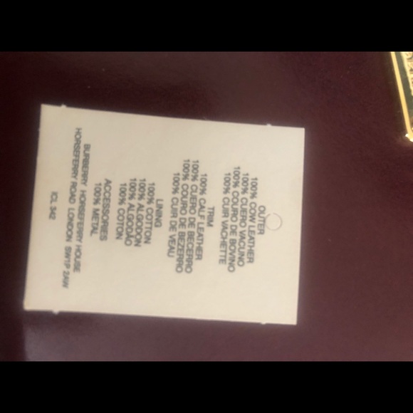 Burberry Authentic NWT and Box Zip Round Wallet - Picture 10 of 14